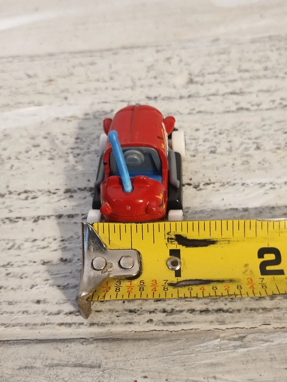 Hot Wheels Basic Loose 2017  bump around red HW Fun Park Die cast metal